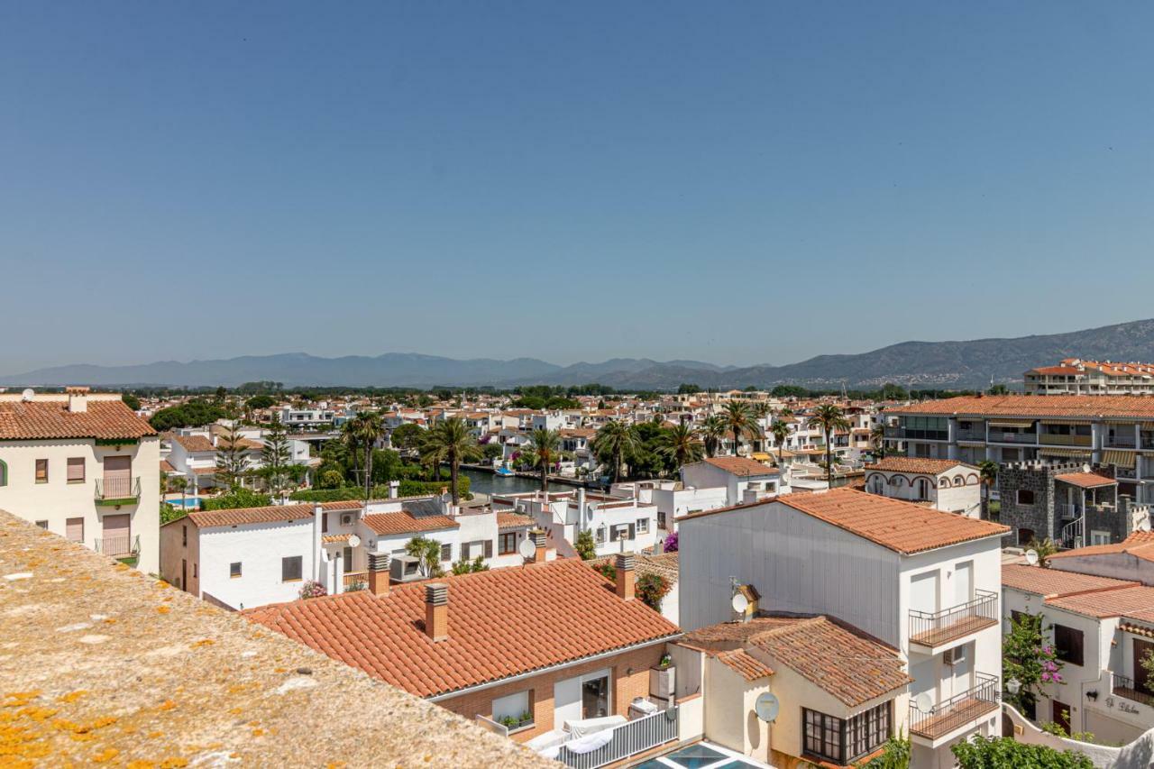 Apartaments Bt Vent De Garbi Empuriabrava Exteriér fotografie