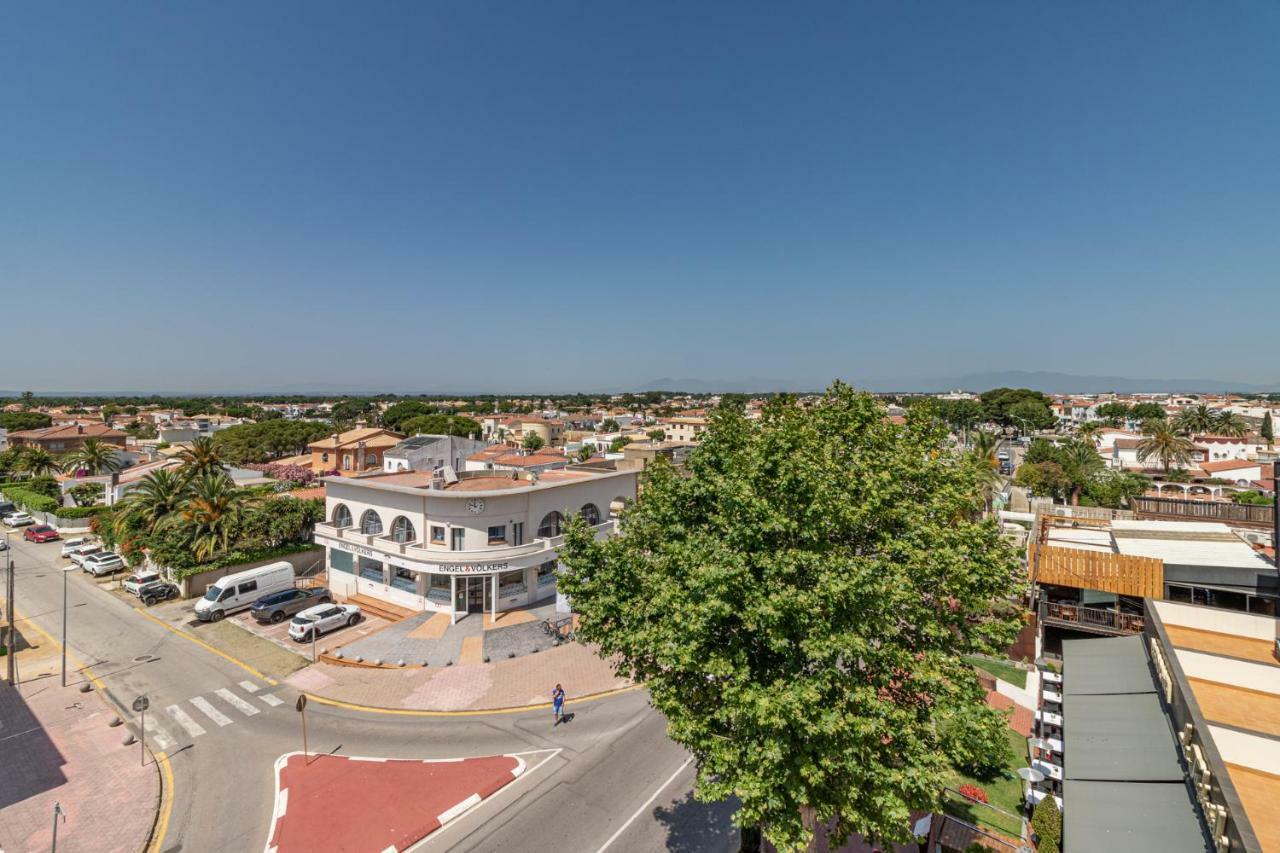 Apartaments Bt Vent De Garbi Empuriabrava Exteriér fotografie